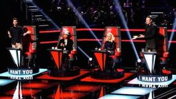 The Blind Auditions Premiere