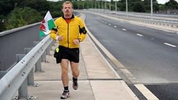 Eddie Izzard: Marathon Man
