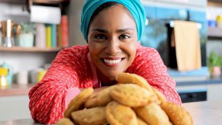 Nadiya Bakes