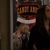 2 Broke Girls